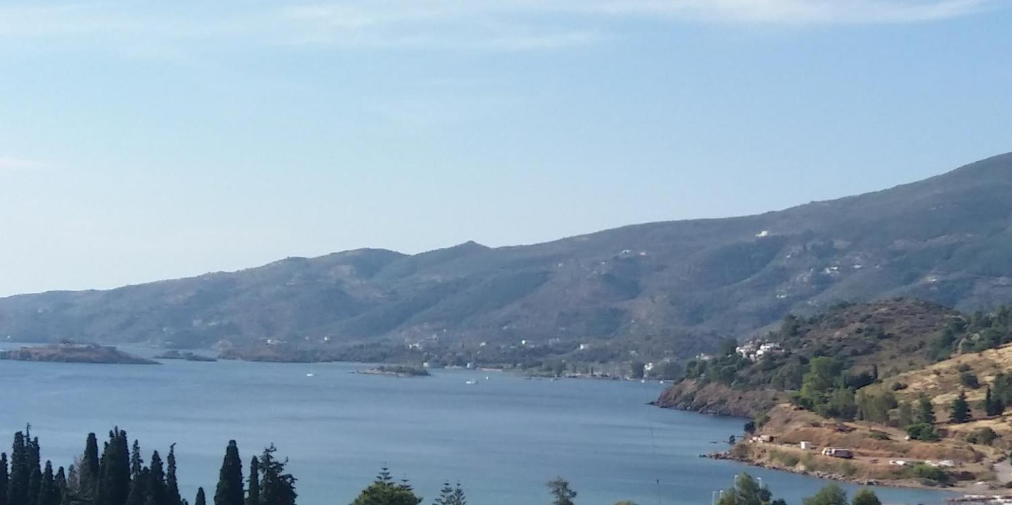 Forest & Sea Apartment Poros Town Exterior foto