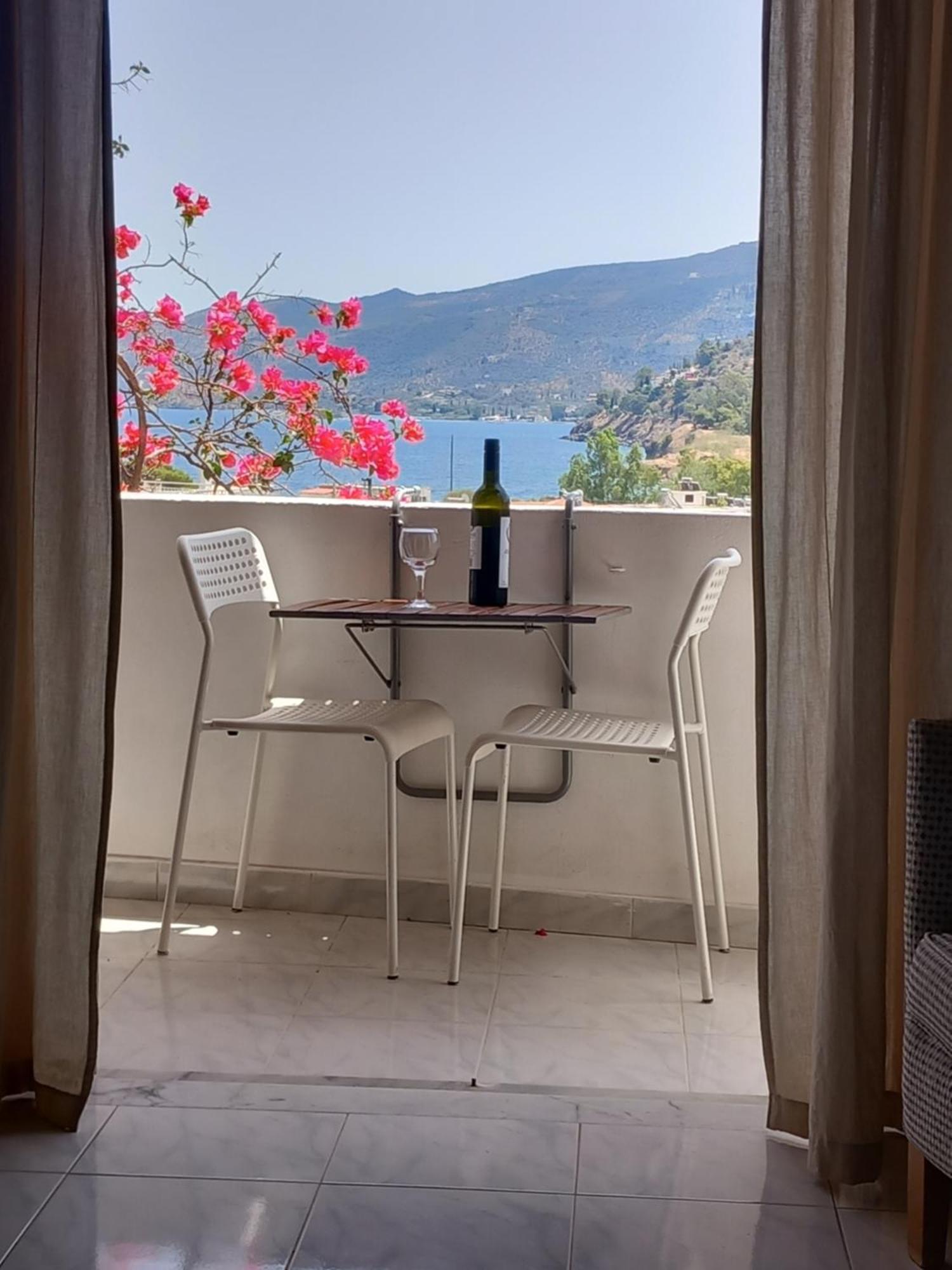 Forest & Sea Apartment Poros Town Quarto foto